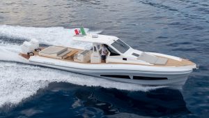 Scanner Envy 1500: sea trial of the queen of Maxi-RIBs