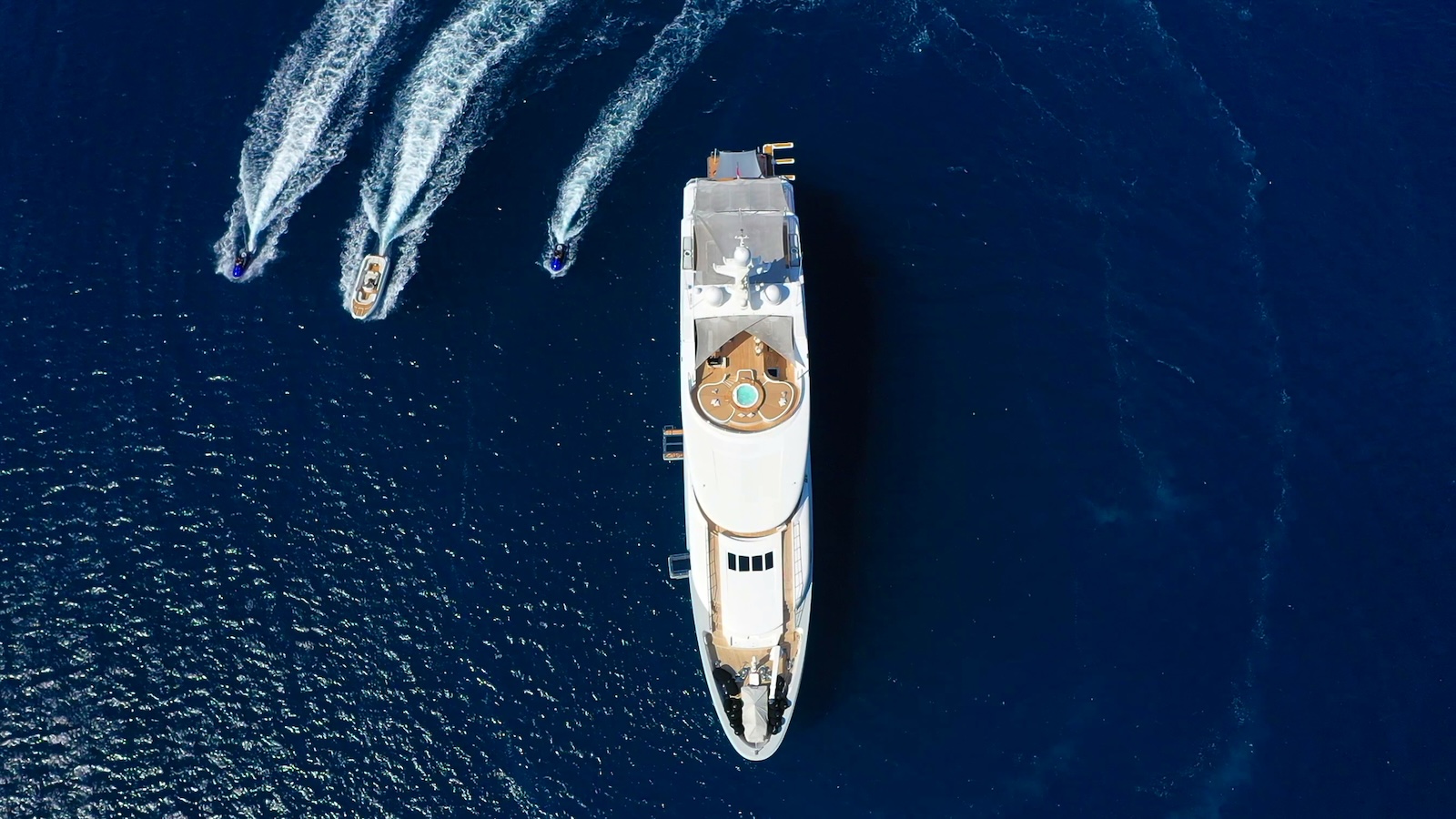 Licitación y juguetes Persefoni para la Carta Mediterránea