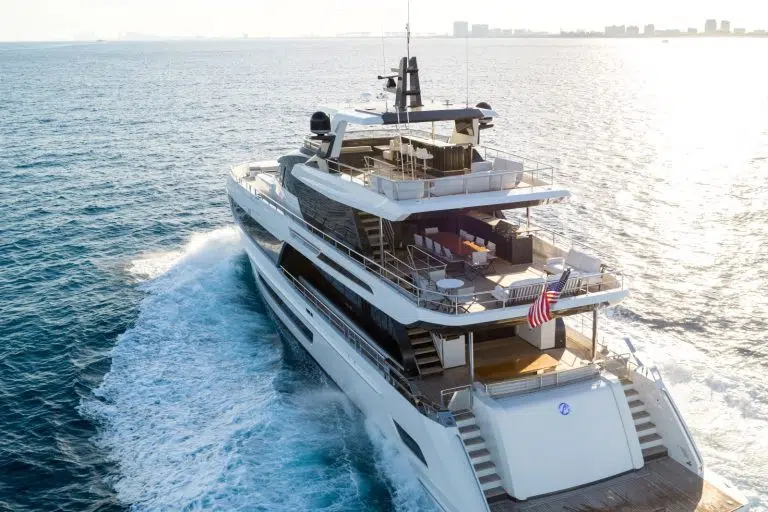 Ocean Alexander 35 Puro Foto