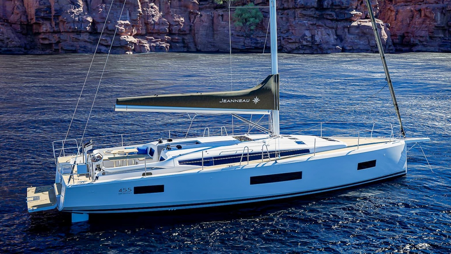 Jeanneau Sun Odyssey lateral view Jeanneau Sun Odyssey lateral view