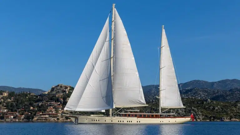 Simena superyacht