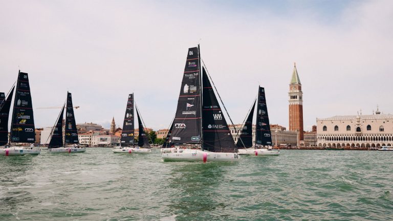 Marina Militare Nastro Rosa Tour 2026