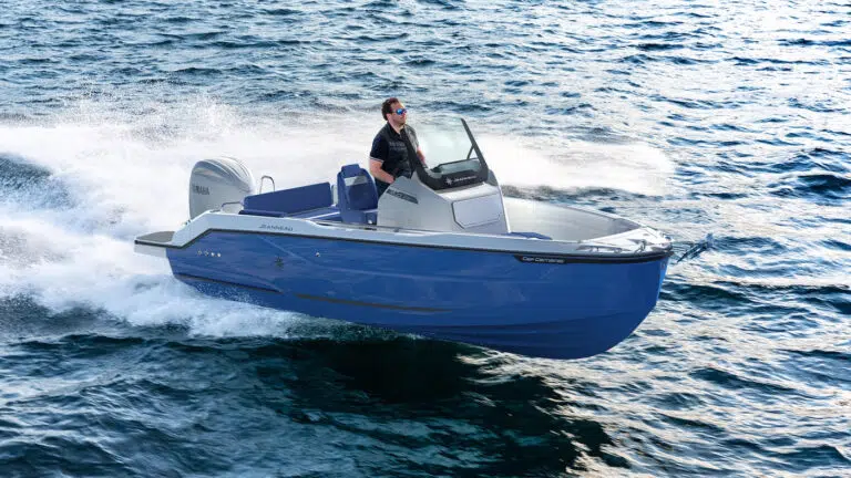 Cap Camarat 6.0 CC