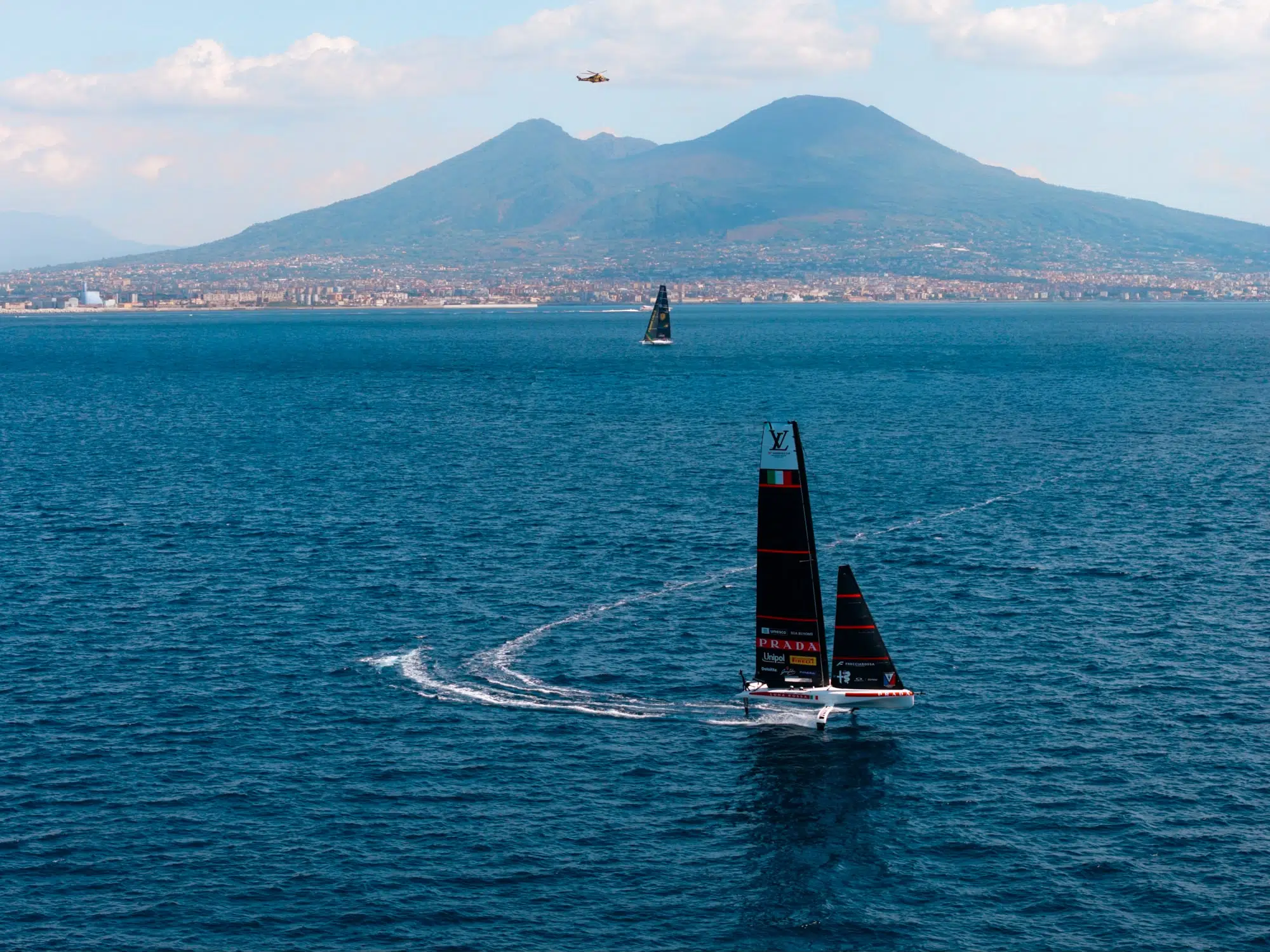 Nice Fiamme Gialle Luna Rossa Gulf of Naples
