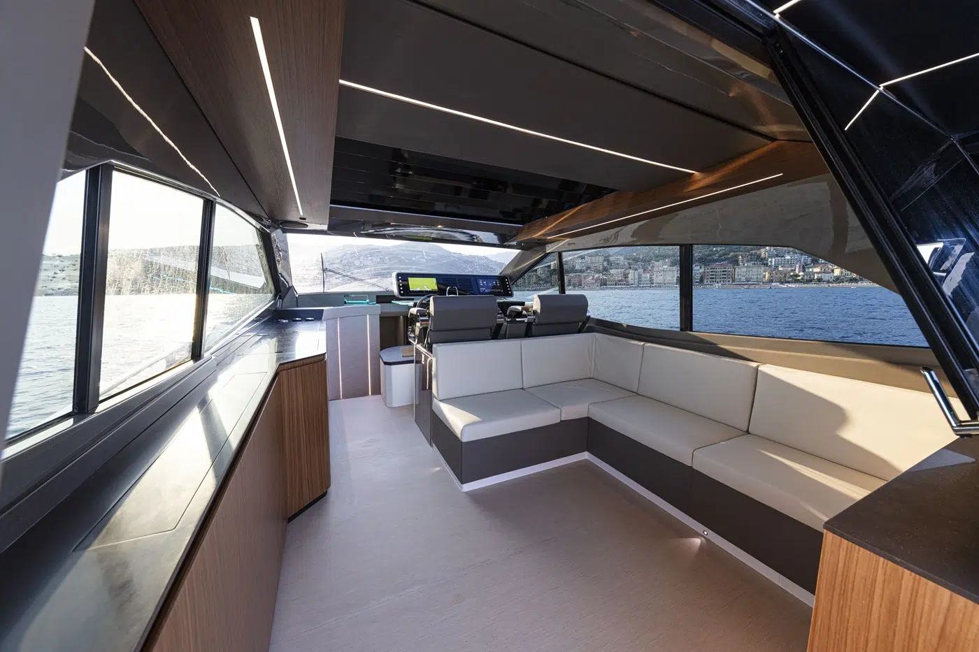 Rio Yachts Sport Coupé 50