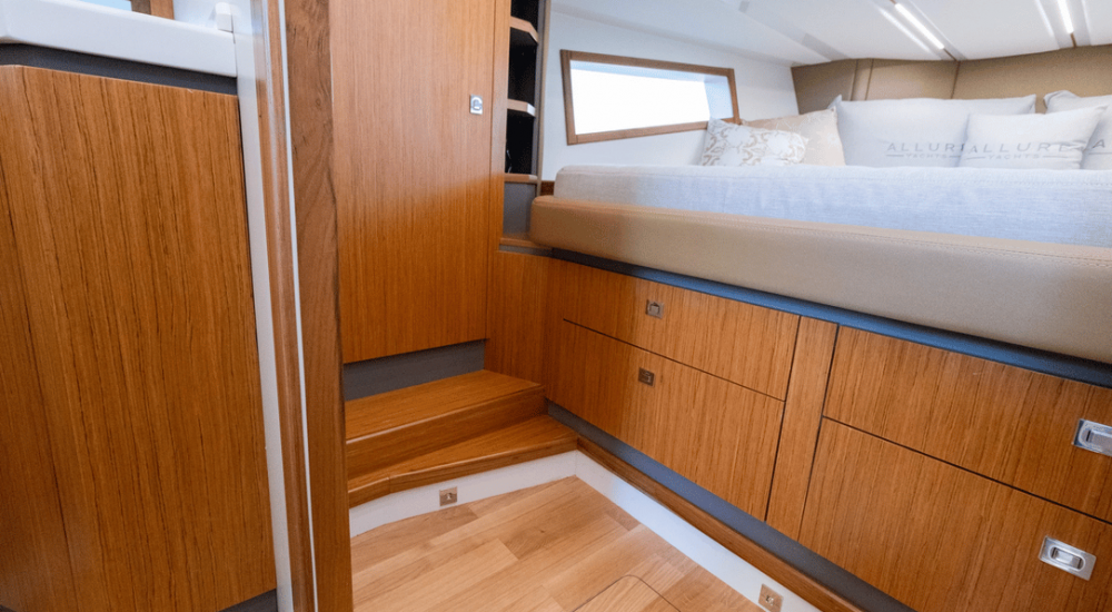 Allure 38 interior layout